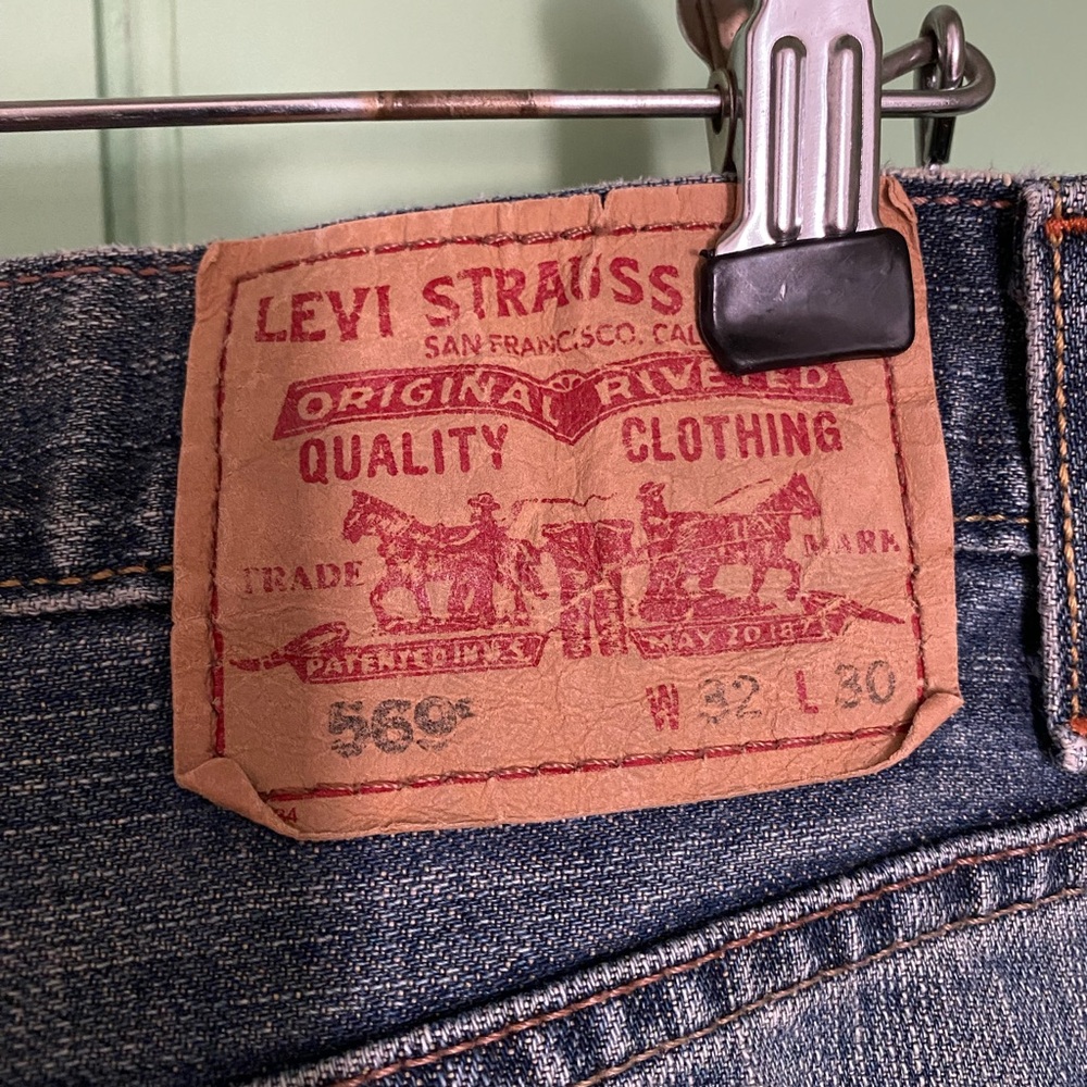 Levi's 569 Loose Straight Jeans - Picture 4 of 4
